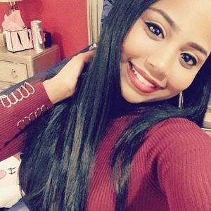 Meet your Posher, Adanna